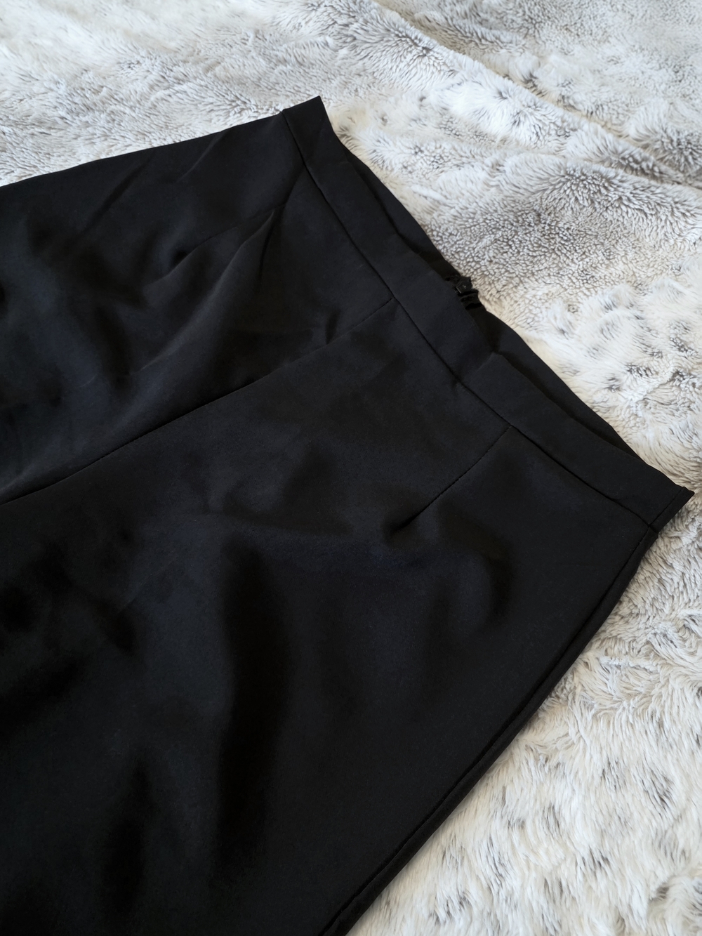 NEW -Boohoo Black Wide-Leg High-Waist Trousers -10 - Picture 6 of 7